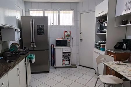 Casa de condomínio à venda com 110m², 3 quartos e 1 vagaCozinha