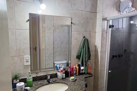 Casa de condomínio à venda com 110m², 3 quartos e 1 vagaBanheiro