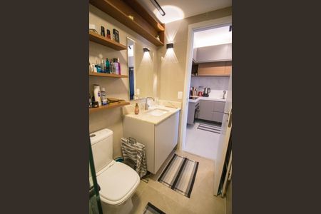 Apartamento à venda com 41m², 2 quartos e sem vaga Apartamento à venda com 41m², 2 quartos e sem vagaBanheiro