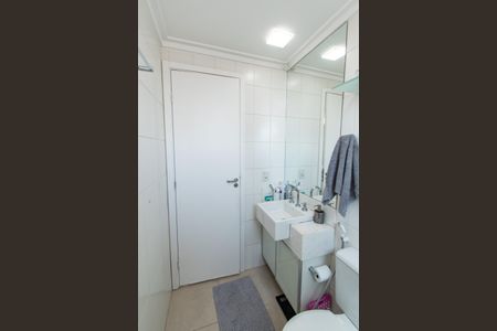 Apartamento à venda com 89m², 2 quartos e 2 vagas Apartamento à venda com 89m², 2 quartos e 2 vagasBanheiro da suíte 2