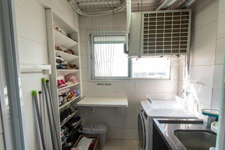 Apartamento à venda com 89m², 2 quartos e 2 vagas Apartamento à venda com 89m², 2 quartos e 2 vagasÁrea de serviço