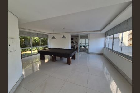 Apartamento à venda com 200m², 4 quartos e 3 vagas Apartamento à venda com 200m², 4 quartos e 3 vagasÁrea comum