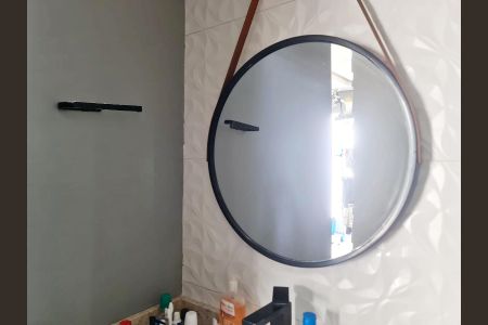 Apartamento à venda com 47m², 2 quartos e 1 vagaBanheiro Social