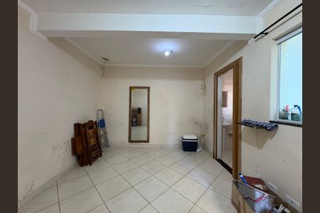 Casa à venda com 154m², 4 quartos e 2 vagas Casa à venda com 154m², 4 quartos e 2 vagasSala da edícula