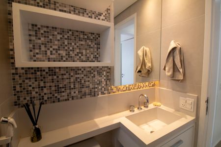 Apartamento à venda com 110m², 3 quartos e 2 vagas Apartamento à venda com 110m², 3 quartos e 2 vagasBanheiro