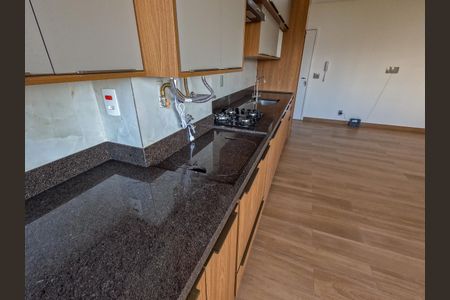 Apartamento à venda com 58m², 2 quartos e 1 vaga Apartamento à venda com 58m², 2 quartos e 1 vagaSala/Cozinha