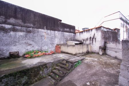 Casa para alugar com 373m², 2 quartos e sem vaga Casa para alugar com 373m², 2 quartos e sem vagaQuintal