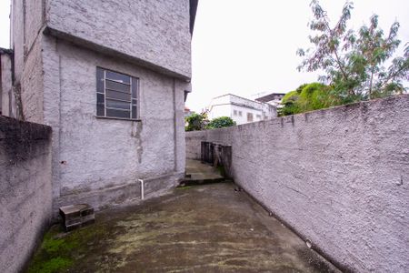 Casa para alugar com 373m², 2 quartos e sem vaga Casa para alugar com 373m², 2 quartos e sem vagaQuintal