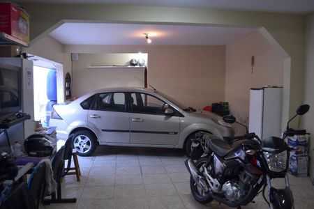 Casa para alugar com 380m², 3 quartos e 6 vagas