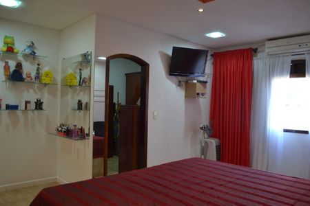 Casa para alugar com 380m², 3 quartos e 6 vagas