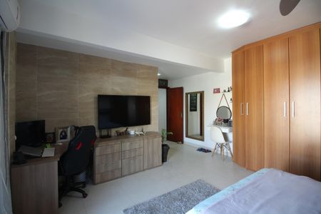 Casa à venda com 135m², 3 quartos e 1 vagaSuíte 3