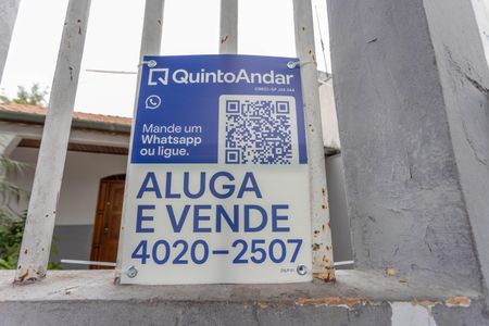 Casa à venda com 280m², 3 quartos e 8 vagas Casa à venda com 280m², 3 quartos e 8 vagasPlaca