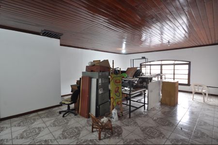 Casa à venda com 129m², 3 quartos e 1 vagaÁrea comum - Salão de festas