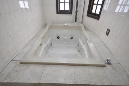 Casa à venda com 129m², 3 quartos e 1 vagaBanheiro da Suíte