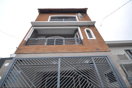 Casa à venda com 129m², 3 quartos e 1 vagaFachada