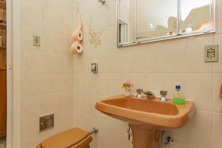 Casa à venda com 117m², 2 quartos e 1 vagaBanheiro Social