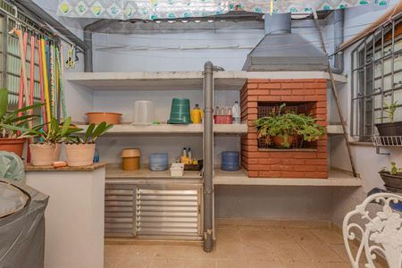 Casa à venda com 117m², 2 quartos e 1 vagaÁrea de Serviço