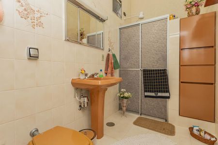 Casa à venda com 117m², 2 quartos e 1 vagaBanheiro Social