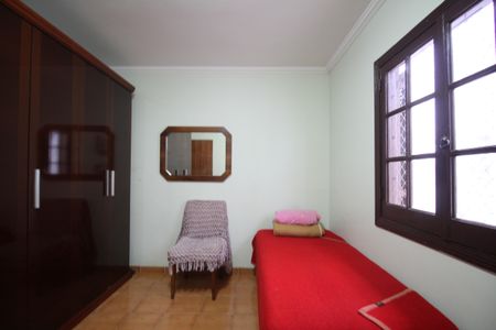 Casa à venda com 270m², 5 quartos e 3 vagasQuarto 4