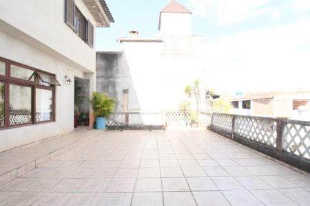 Casa à venda com 270m², 5 quartos e 3 vagasvaranda