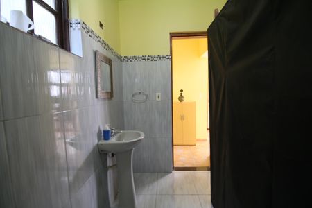 Casa à venda com 270m², 5 quartos e 3 vagasBanheiro Suíte