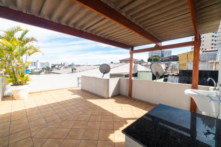 Casa à venda com 250m², 7 quartos e 2 vagas Casa à venda com 250m², 7 quartos e 2 vagasCasa 1 - Área de Serviço