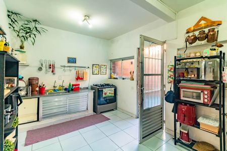 Casa à venda com 120m², 3 quartos e 2 vagas Casa à venda com 120m², 3 quartos e 2 vagasCozinha
