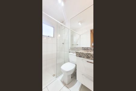 Casa de condomínio à venda com 80m², 3 quartos e 2 vagas Casa de condomínio à venda com 80m², 3 quartos e 2 vagasBanheiro Social