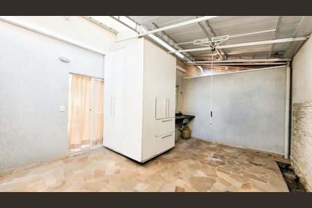 Casa de condomínio à venda com 80m², 3 quartos e 2 vagas Casa de condomínio à venda com 80m², 3 quartos e 2 vagasLavanderia