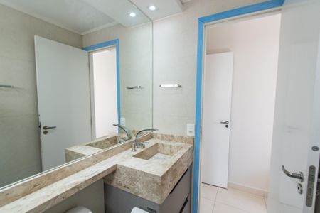 Apartamento à venda com 55m², 2 quartos e 1 vaga Apartamento à venda com 55m², 2 quartos e 1 vagaBanheiro da suíte