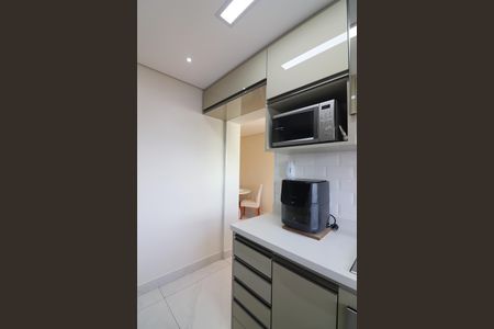 Apartamento à venda com 78m², 2 quartos e 2 vagasCozinha e Área de Serviço