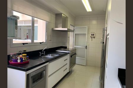 Apartamento à venda com 164m², 3 quartos e 3 vagas