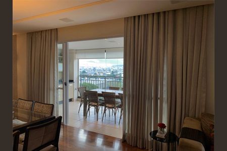 Apartamento à venda com 164m², 3 quartos e 3 vagas