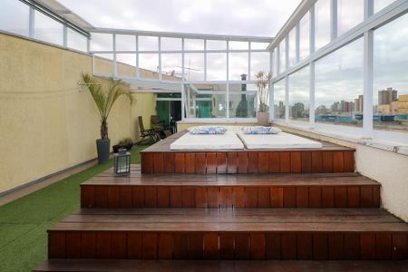 Apartamento à venda com 166m², 3 quartos e 2 vagas Apartamento à venda com 166m², 3 quartos e 2 vagasCobertura e Área Gourmet