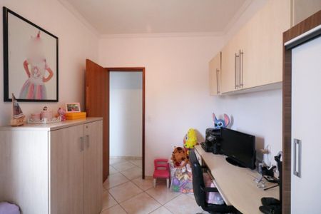 Apartamento à venda com 166m², 3 quartos e 2 vagas Apartamento à venda com 166m², 3 quartos e 2 vagasQuarto 1