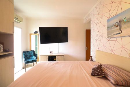 Apartamento à venda com 166m², 3 quartos e 2 vagas Apartamento à venda com 166m², 3 quartos e 2 vagasSuíte