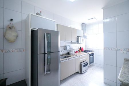 Apartamento à venda com 166m², 3 quartos e 2 vagas Apartamento à venda com 166m², 3 quartos e 2 vagasCozinha