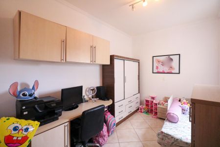 Apartamento à venda com 166m², 3 quartos e 2 vagas Apartamento à venda com 166m², 3 quartos e 2 vagasQuarto 1