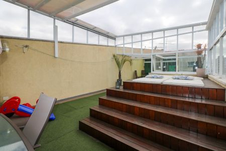 Apartamento à venda com 166m², 3 quartos e 2 vagas Apartamento à venda com 166m², 3 quartos e 2 vagasCobertura e Área Gourmet