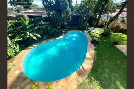 Casa à venda com 450m², 4 quartos e 4 vagas