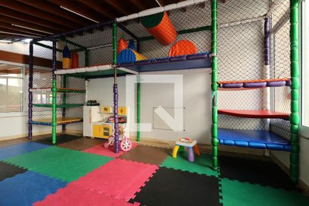 Apartamento à venda com 107m², 2 quartos e 3 vagas Apartamento à venda com 107m², 2 quartos e 3 vagasÁrea comum - Brinquedoteca