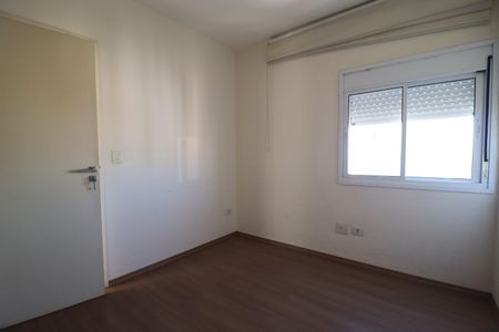 Apartamento à venda com 107m², 2 quartos e 3 vagasQuarto 