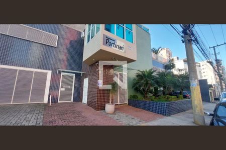 Apartamento à venda com 107m², 2 quartos e 3 vagas Apartamento à venda com 107m², 2 quartos e 3 vagasFachada
