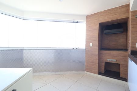 Apartamento à venda com 107m², 2 quartos e 3 vagasVaranda gourmet