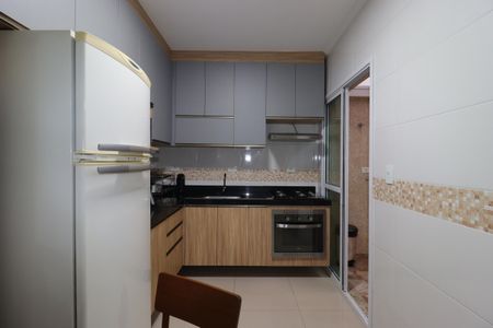 Apartamento à venda com 68m², 2 quartos e 1 vagaCozinha