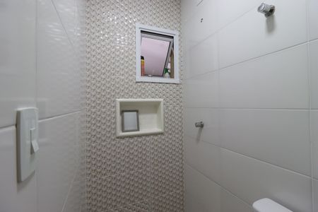 Apartamento à venda com 68m², 2 quartos e 1 vagaBanheiro Social