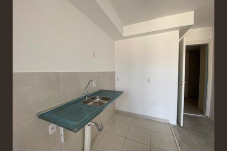 Apartamento à venda com 48m², 2 quartos e 1 vaga Apartamento à venda com 48m², 2 quartos e 1 vagaCozinha e Área de Serviço