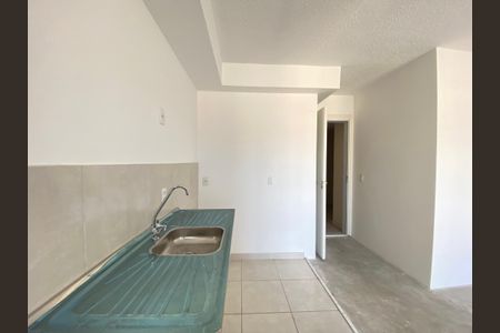 Apartamento à venda com 48m², 2 quartos e 1 vaga Apartamento à venda com 48m², 2 quartos e 1 vagaCozinha e Área de Serviço