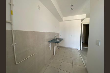 Apartamento à venda com 48m², 2 quartos e 1 vaga Apartamento à venda com 48m², 2 quartos e 1 vagaCozinha e Área de Serviço