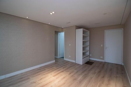 Apartamento à venda com 75m², 2 quartos e 2 vagasSala